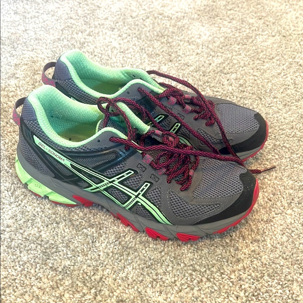 ASICS Sneakers